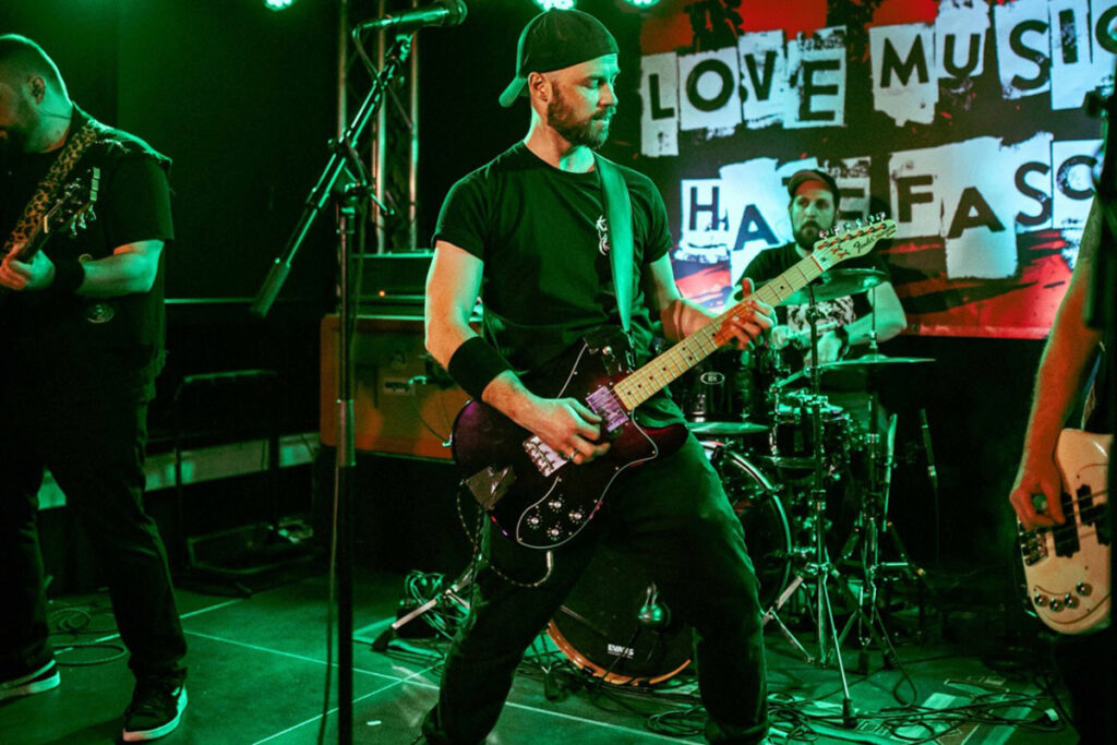 Love Music – Hate Fascism